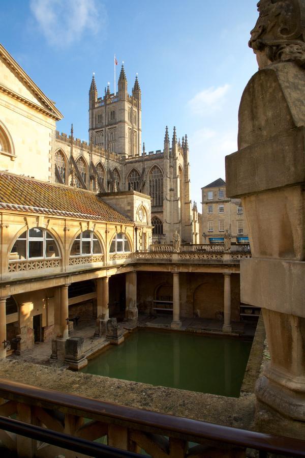 Eight Hotel Bath Exterior photo